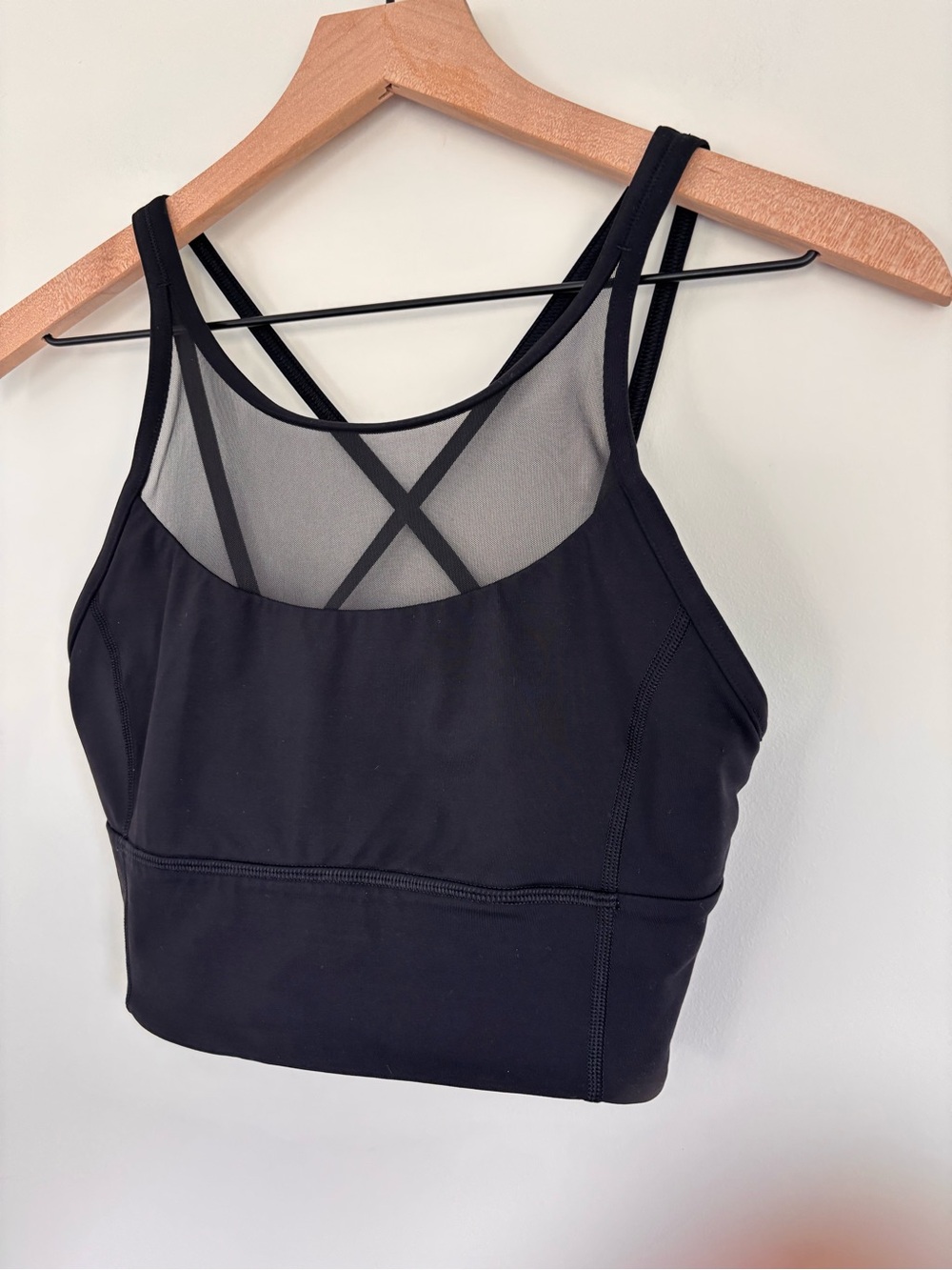 Lululemon Clip-In Long Line Bra Black 6 - Picture 6 of 9